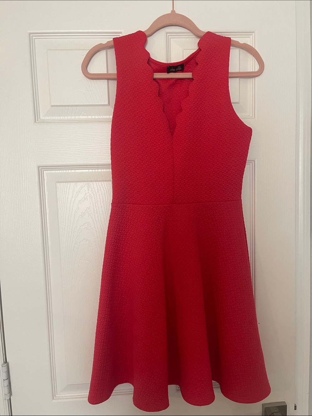 Women’s Red Scallop Neck Fit-and-Flare Dress